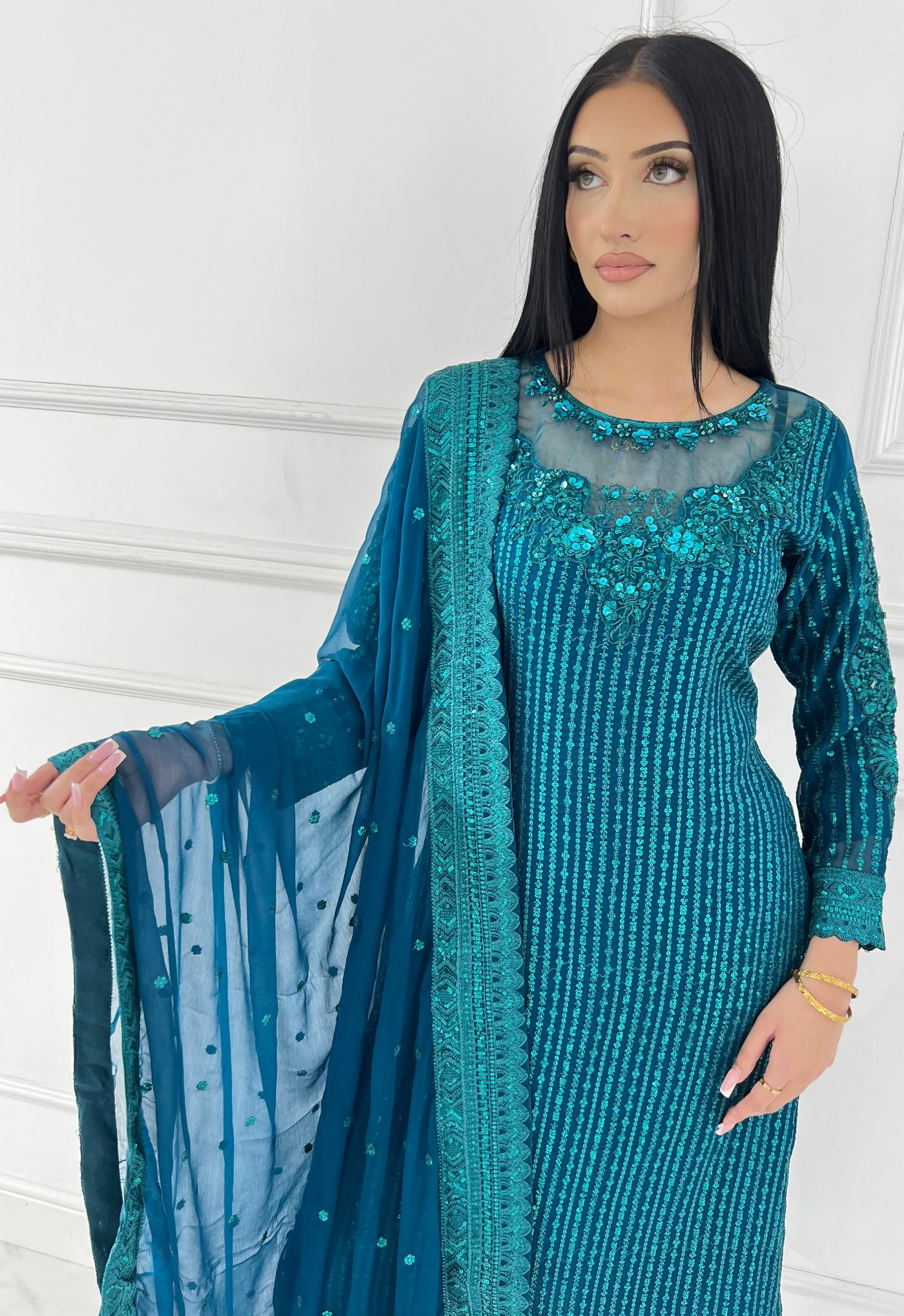 SFSH-06 - Readymade - Baroque Inspired Eid Rang - Memsaab Online