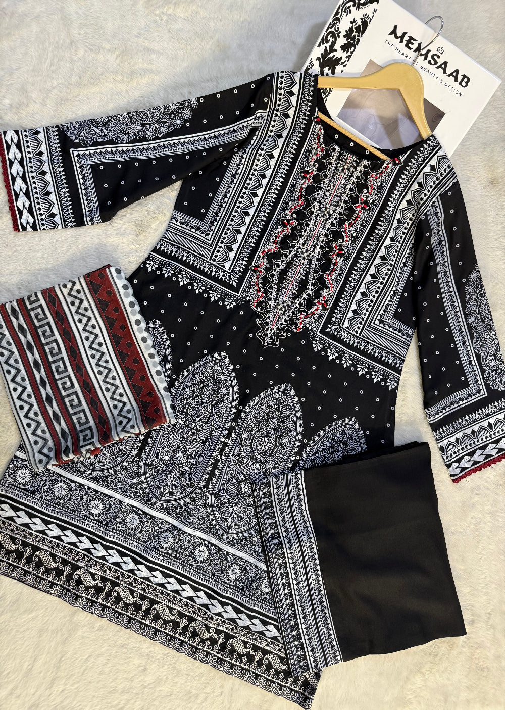 HSS-1113 - Readymade Heeras Suit - Memsaab Online