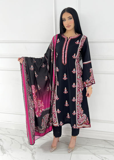 MSBMT42 - Readymade Khaddar Outift - Memsaab Online