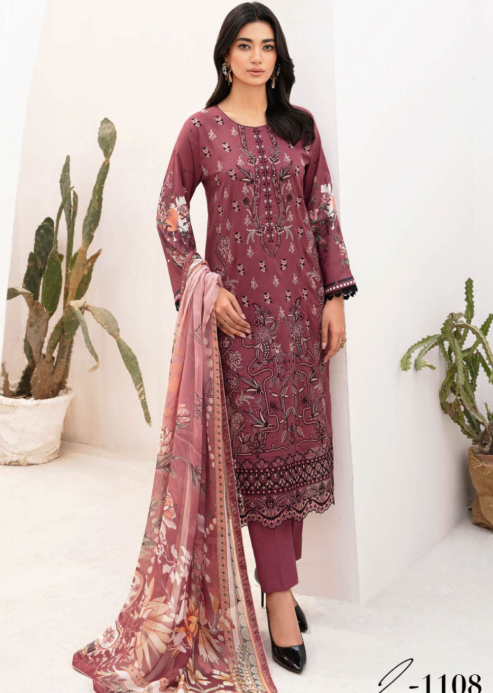 Z-1108-R - Readymade - Ramsha Mashaal Luxury Lawn Vol 11 - Memsaab Online