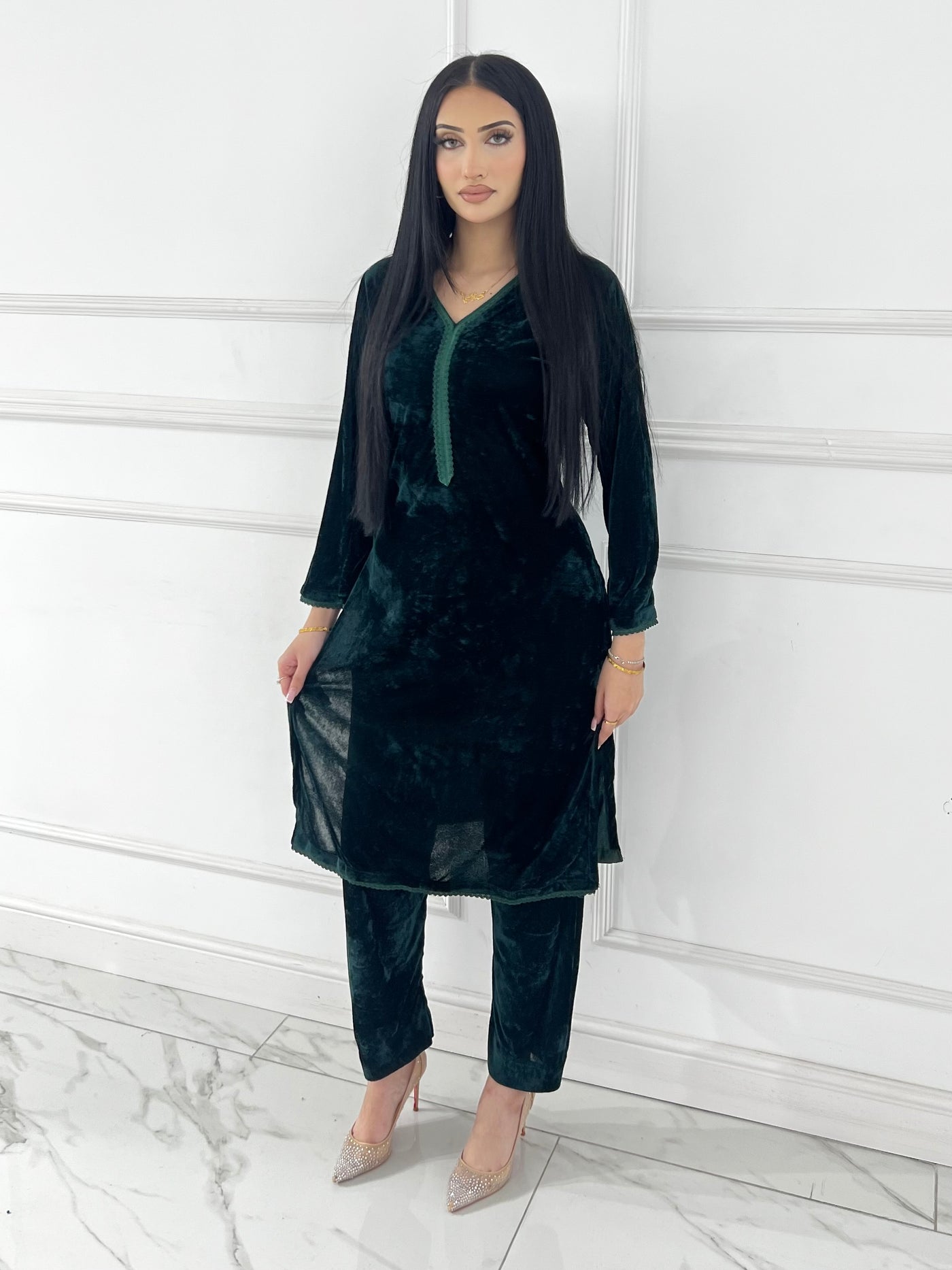 BPH-208 - Readymade Velvet Suit 2 Piece