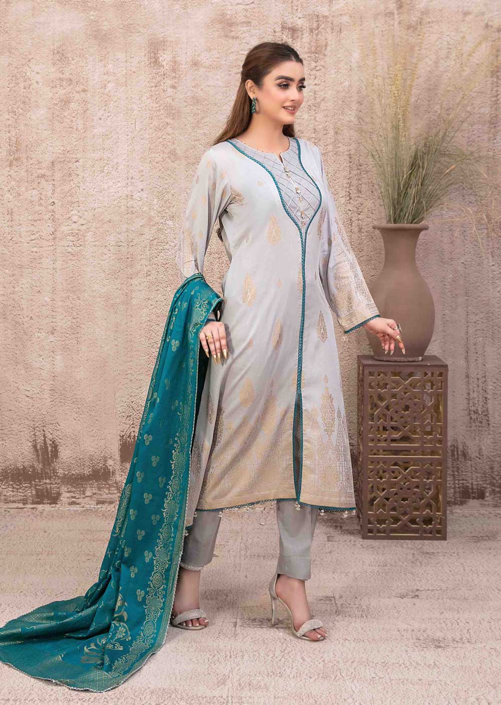 D-9487 - Unstitched - Arisa Embroidered Lawn by Tawakkal 2024 - Memsaab Online