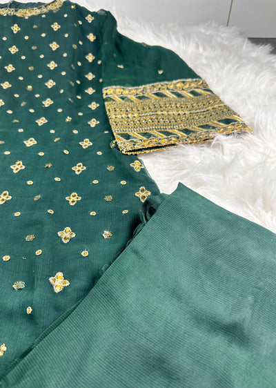 UF-395 - Readymade Jazmin Baroque Suit - Memsaab Online