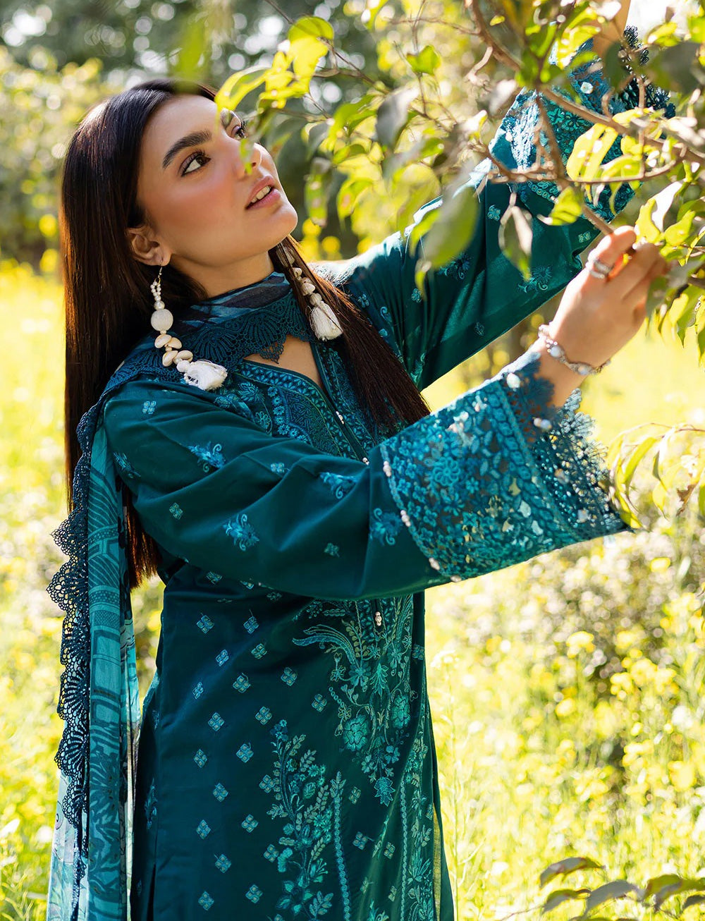 Y-921 - Ready Made - Riwayat by Ramsha Luxury Lawn Vol 12 - Memsaab Online
