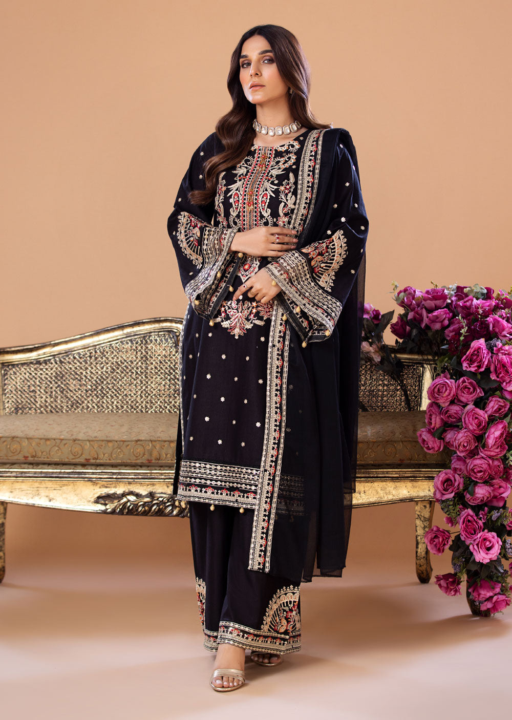 HSS-129 - Readymade Heeras Suit - Memsaab Online