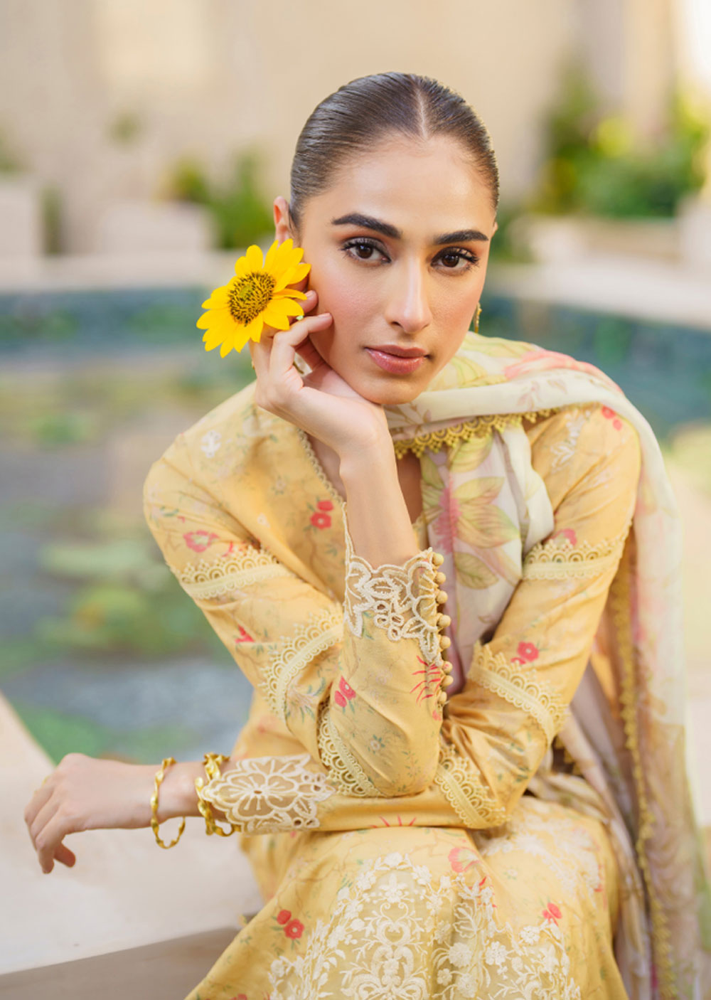 SFL-09-R - Readymade - Festive Lawn Collection by Iznik 2024 - Memsaab Online