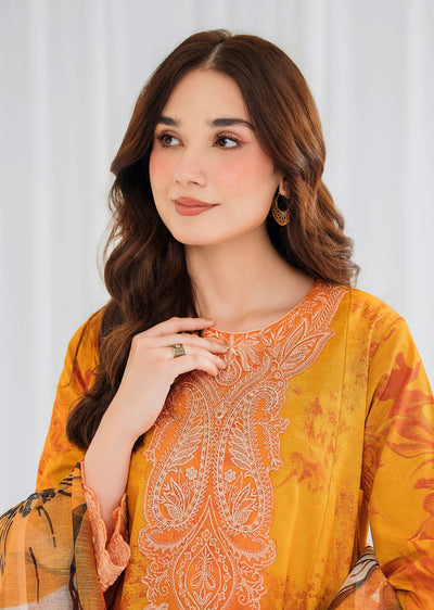 Hannah - Readymade 3 Piece Khaddar Suit - Memsaab Online