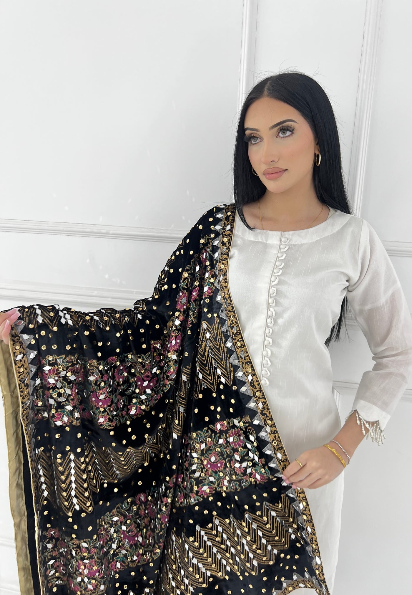 RBY-133- New Luxury Velvet Shawl 2025