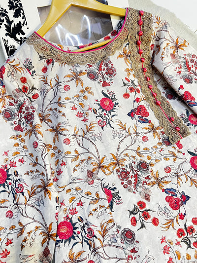 HSS-1128 - Readymade Heeras Suit