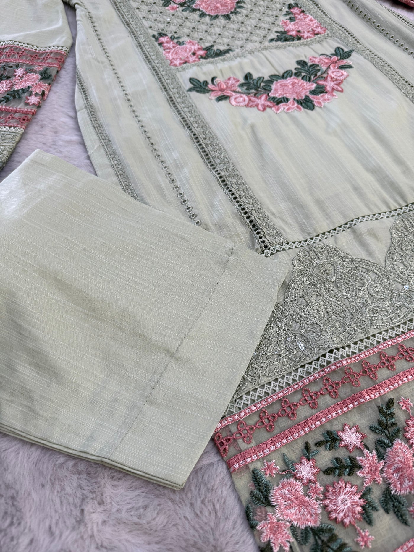 ATR1131- Sehrish B Lux Cotton - Memsaab Online