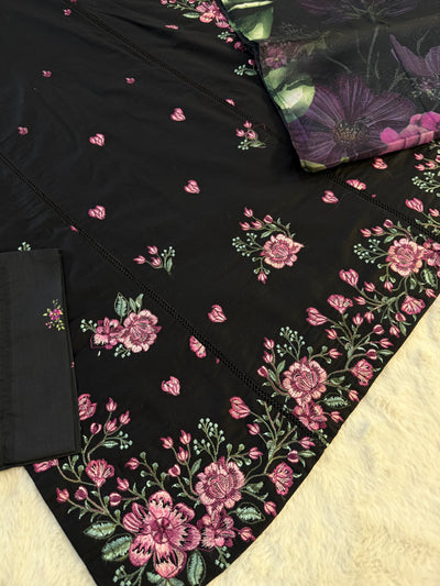 IFE-UE-477-Iznik Printed Lawn Edition 2025 - Memsaab Online