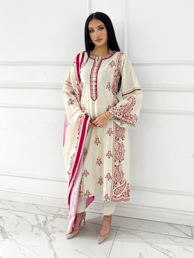 MSBMT42 - Readymade Khaddar Outift - Memsaab Online