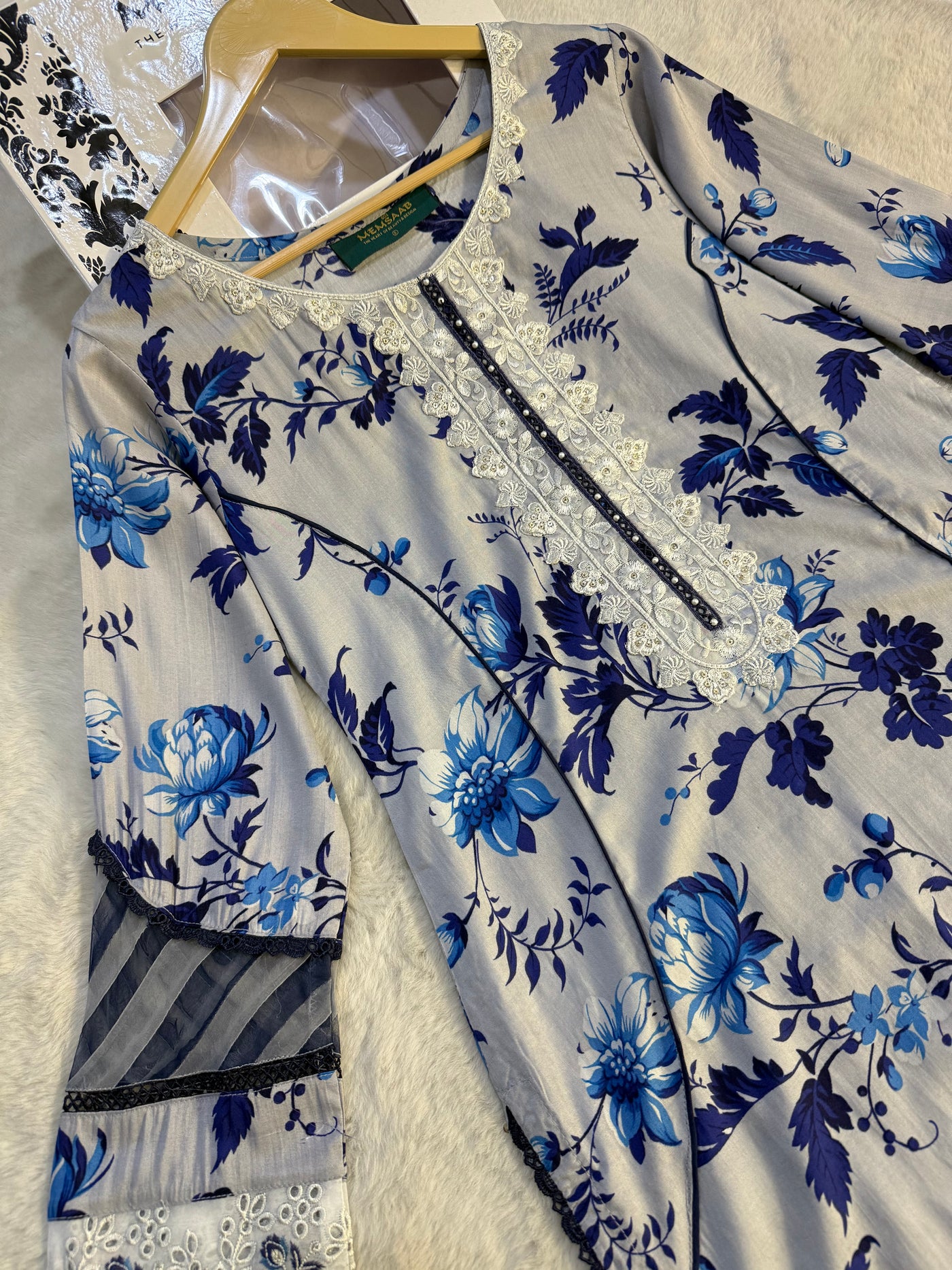 MDNA-25 - Readymade Embroidered LINEN Outfit - Memsaab Online