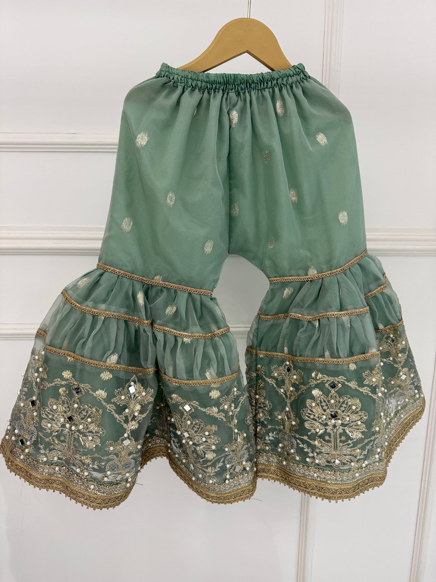 SRB1204 - Mallika - Sehrish.B Designer - Memsaab Online