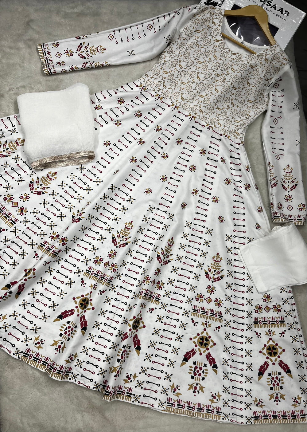 HK122 - White - Readymade Linen Outfit - Memsaab Online