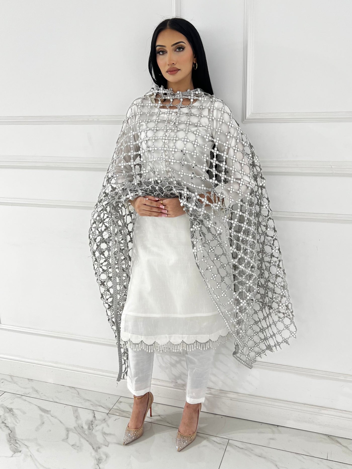 HK101D - Cutwork Duppatta - Memsaab Online