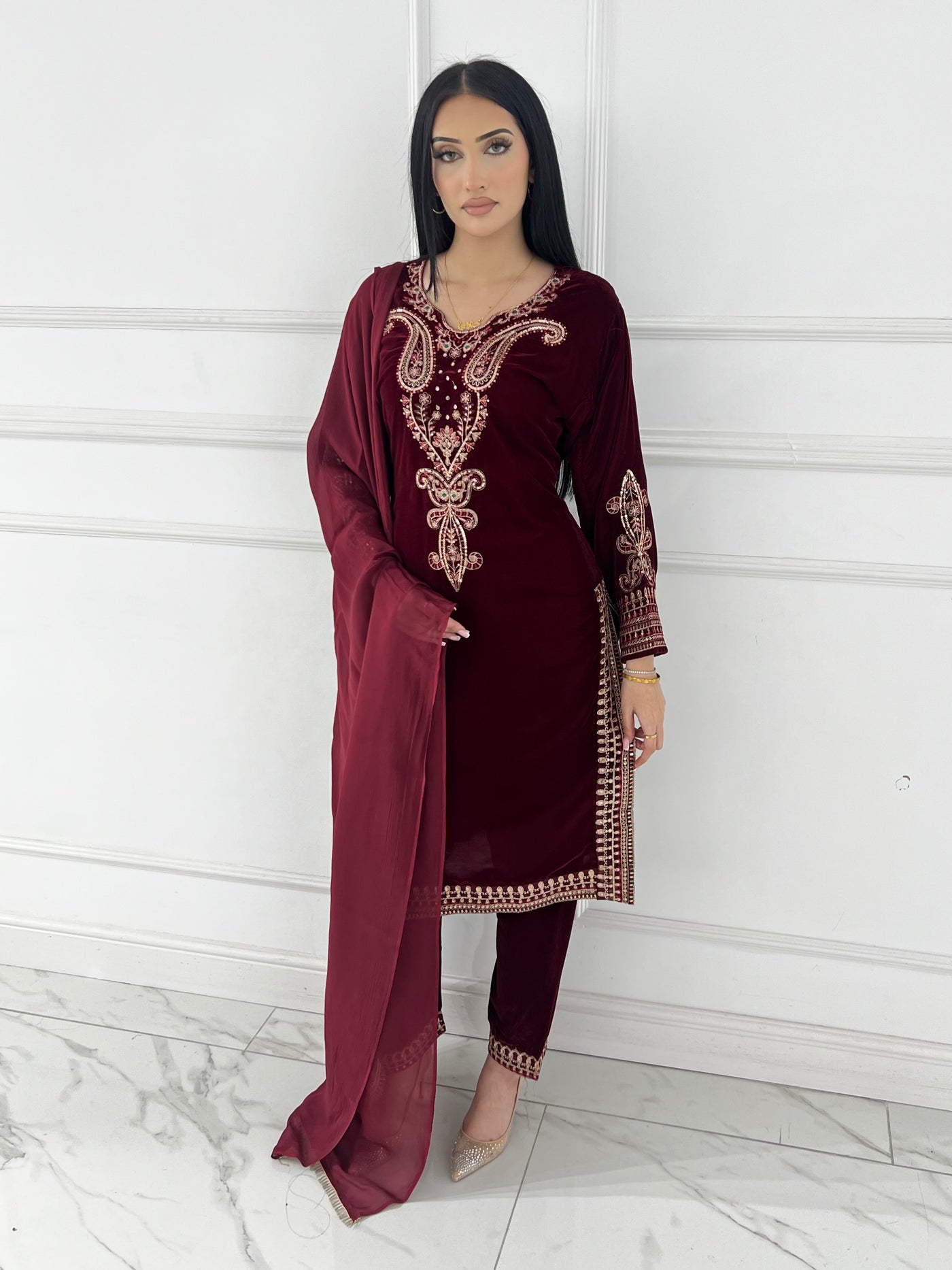 BPH-207  - Readymade Velvet Suit