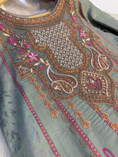 HSS-1123 - Readymade Heeras Suit - Memsaab Online