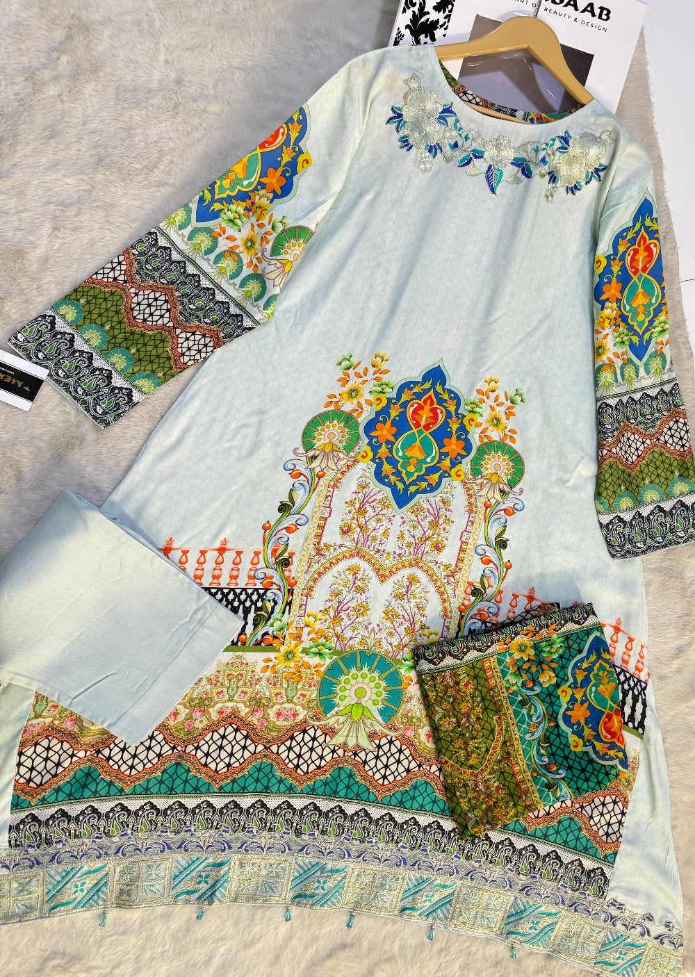 HK137 - Readymade Linen Outfit