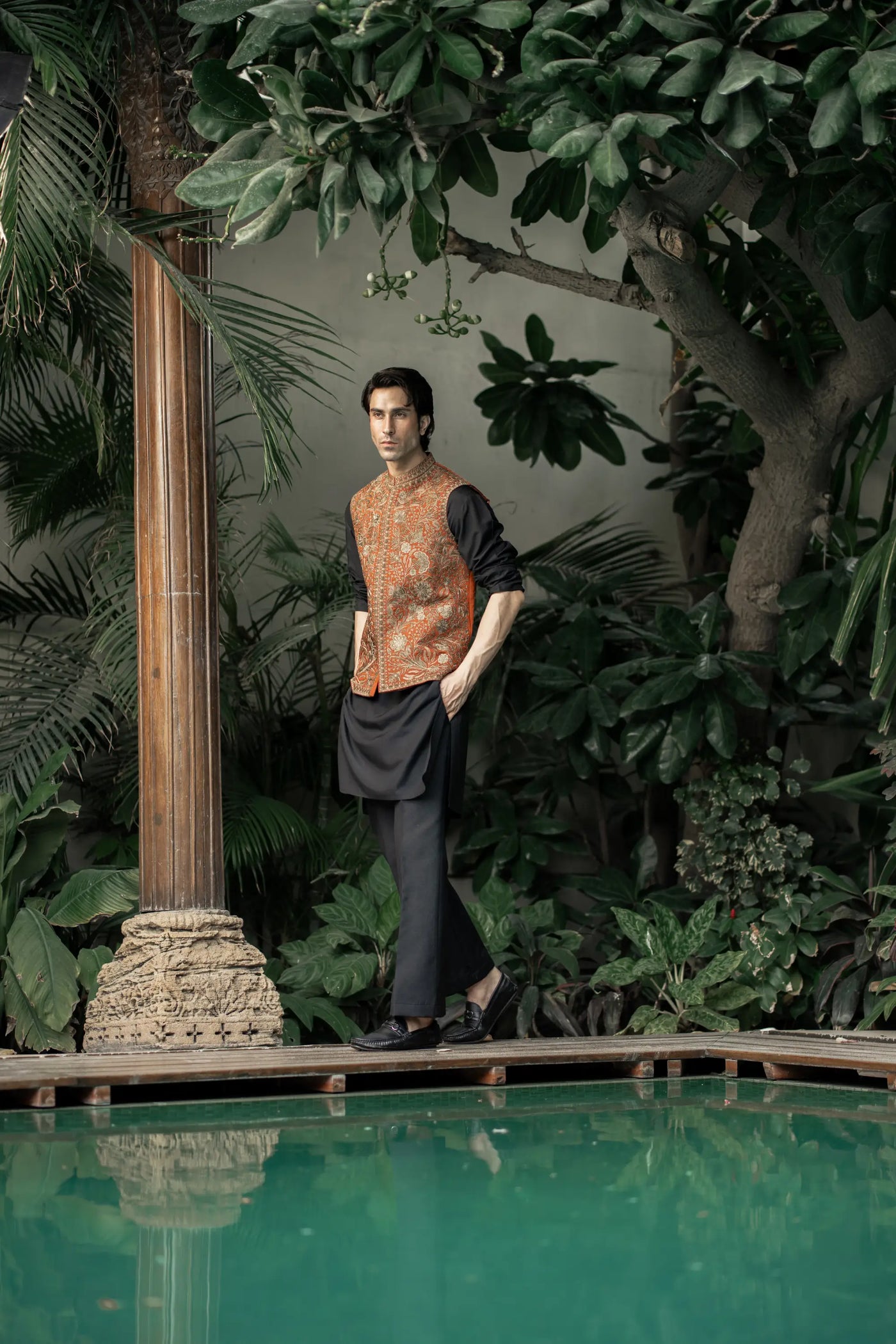 W-3000 - Readymade Maysori Fabric Full Embroidery Waistcoat - Memsaab Online