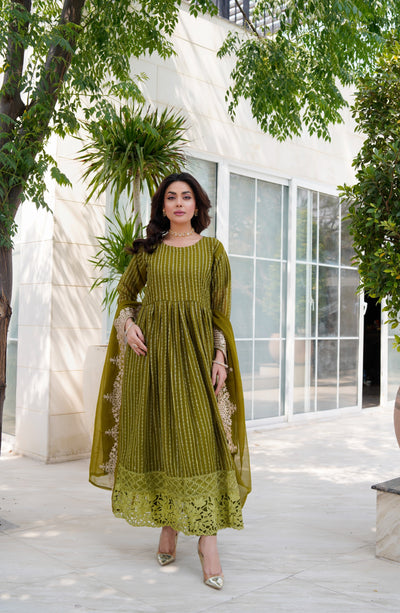 HK318 - Readymade Chiffon Outfit 2025 - Memsaab Online