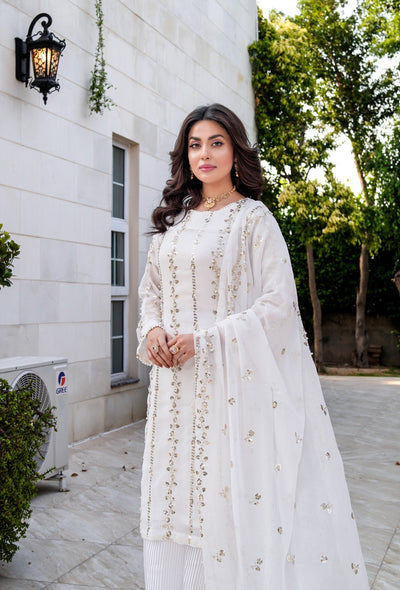 SMR3140 - Readymade - Laraib Chiffon Suit 2025 - Memsaab Online
