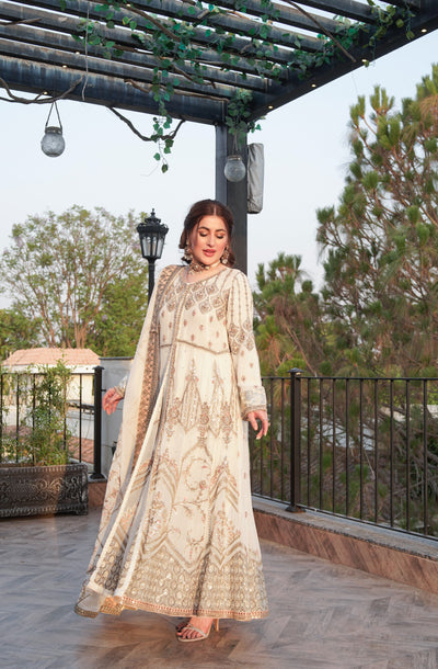 MARW-1600- Off White - Readymade Wedding Wear Outfit - Memsaab Online