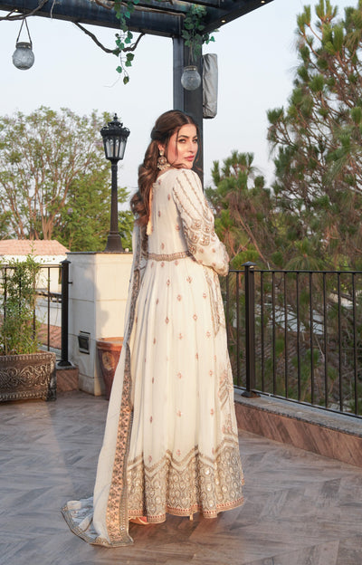 MARW-1600- Off White - Readymade Wedding Wear Outfit - Memsaab Online
