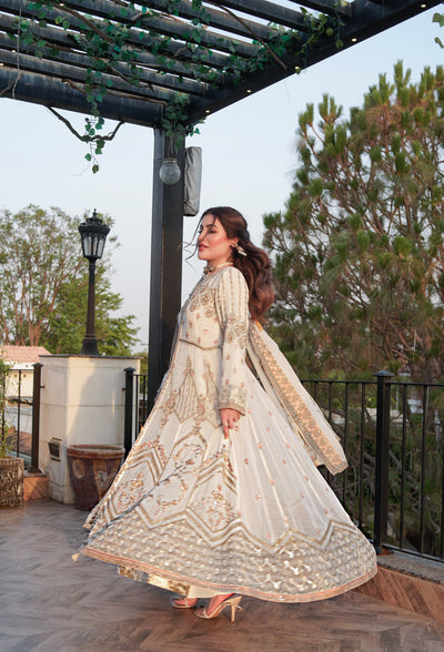 MARW-1600- Off White - Readymade Wedding Wear Outfit - Memsaab Online