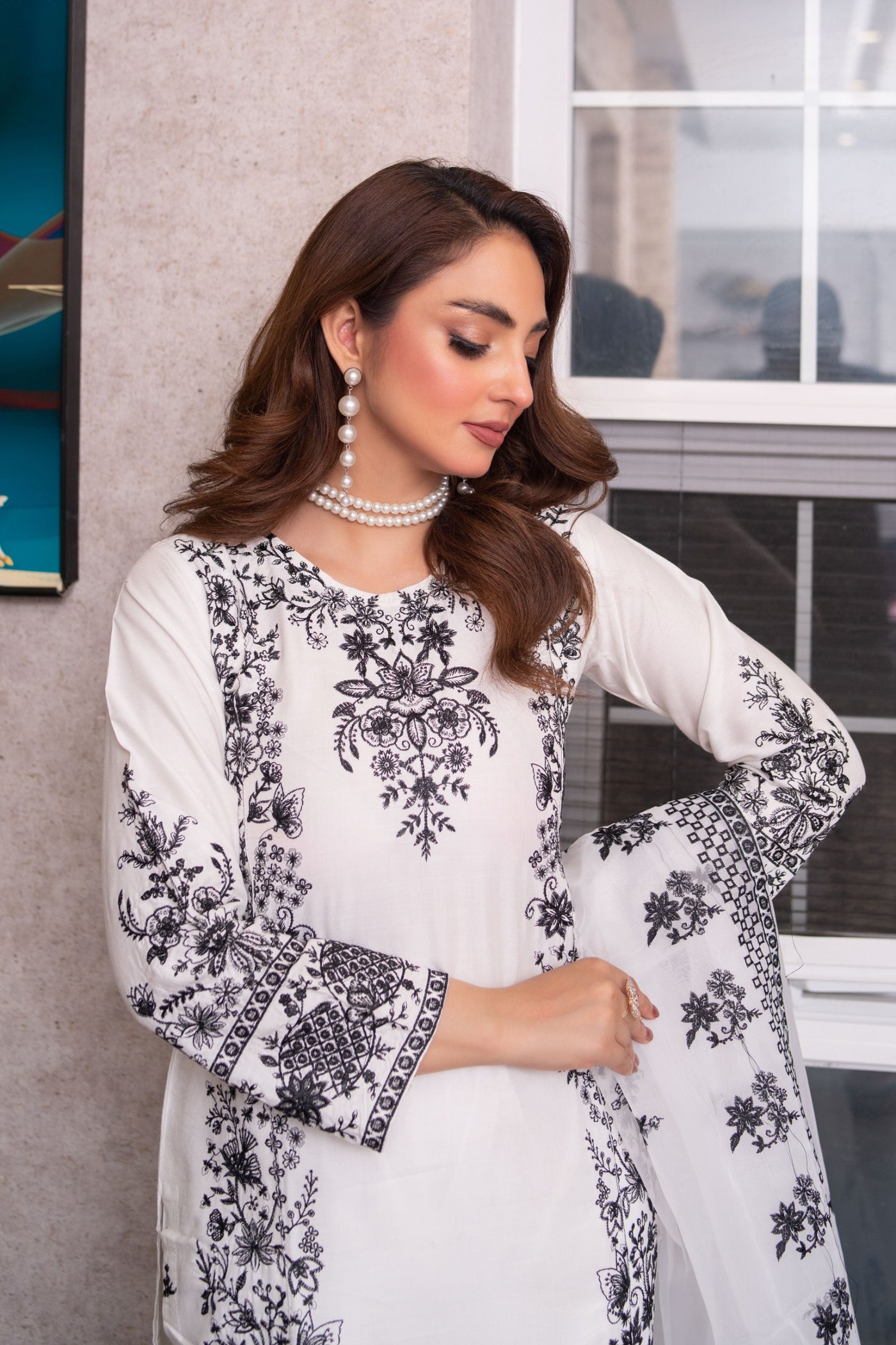 HK311 - Readymade Linen Outfit 2025 - Memsaab Online