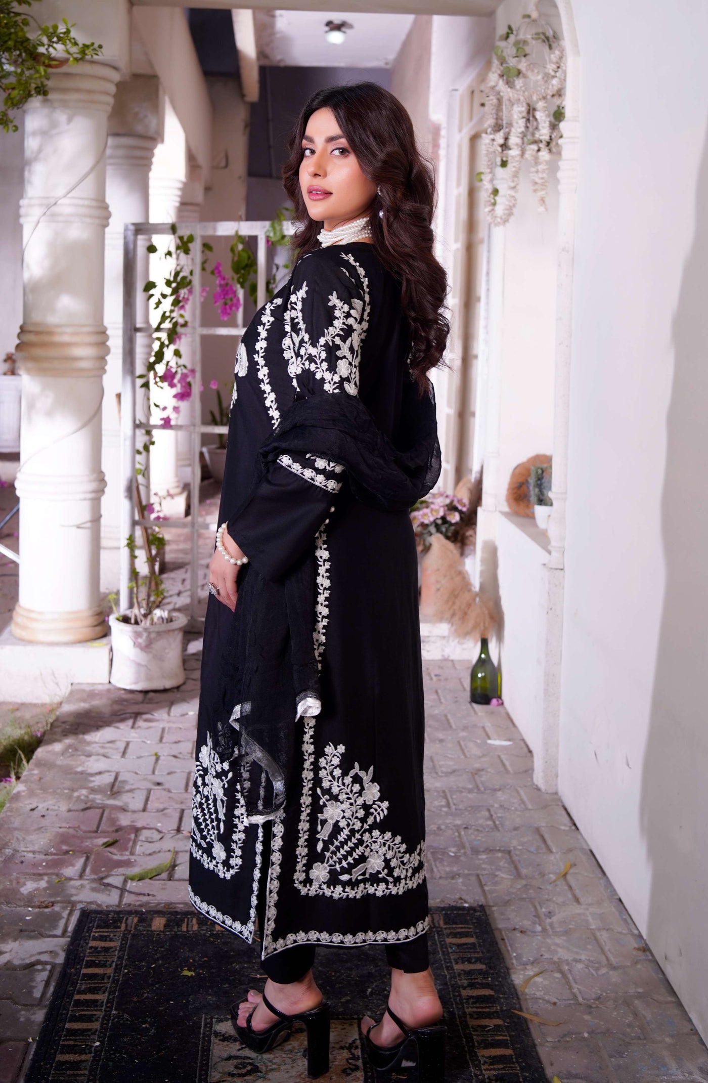 HK280 - Zareen - Black Mummy n Me Linen Outfit - Memsaab Online