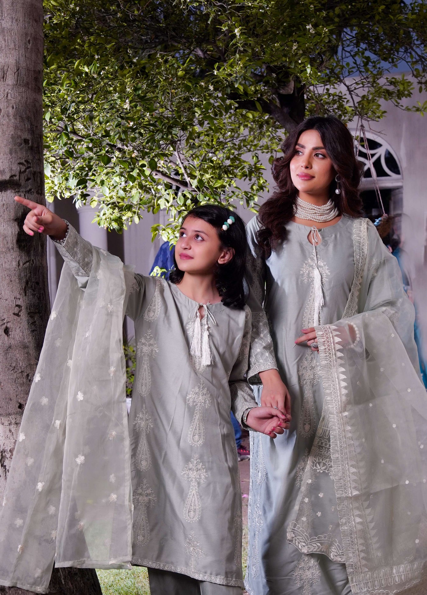 HK299 - Green - Readymade - Mummy n Me Linen Outfit 2025 - Memsaab Online