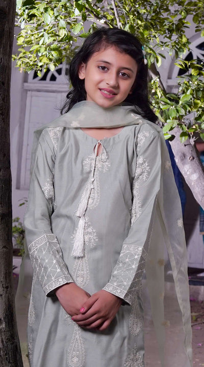 HK299 - Green - Readymade - Mummy n Me Linen Outfit 2025 - Memsaab Online