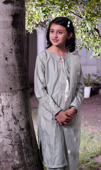 HK299 - Green - Readymade - Mummy n Me Linen Outfit 2025 - Memsaab Online