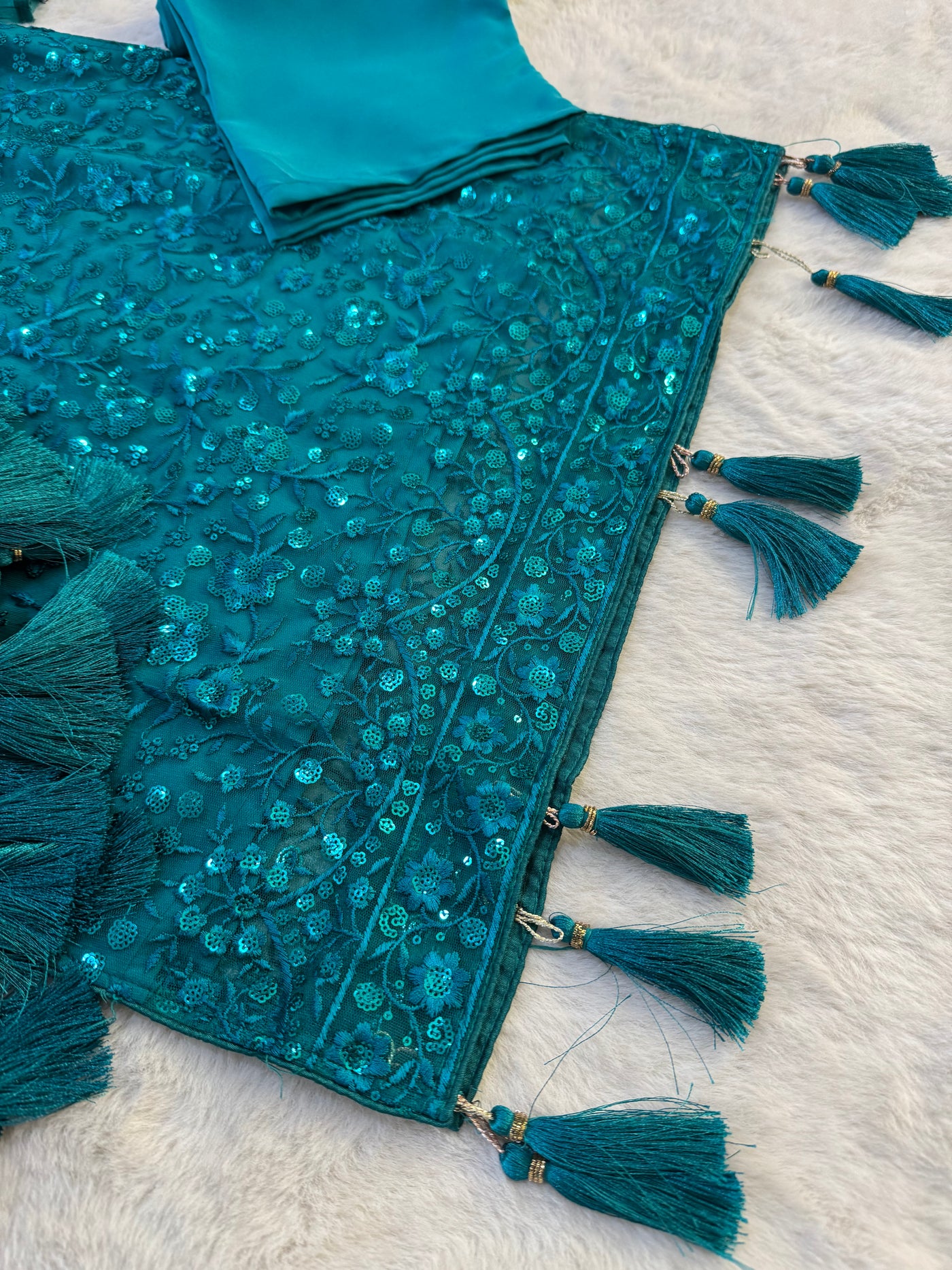 SN21 - Readymade - Sea Green Net Outfit