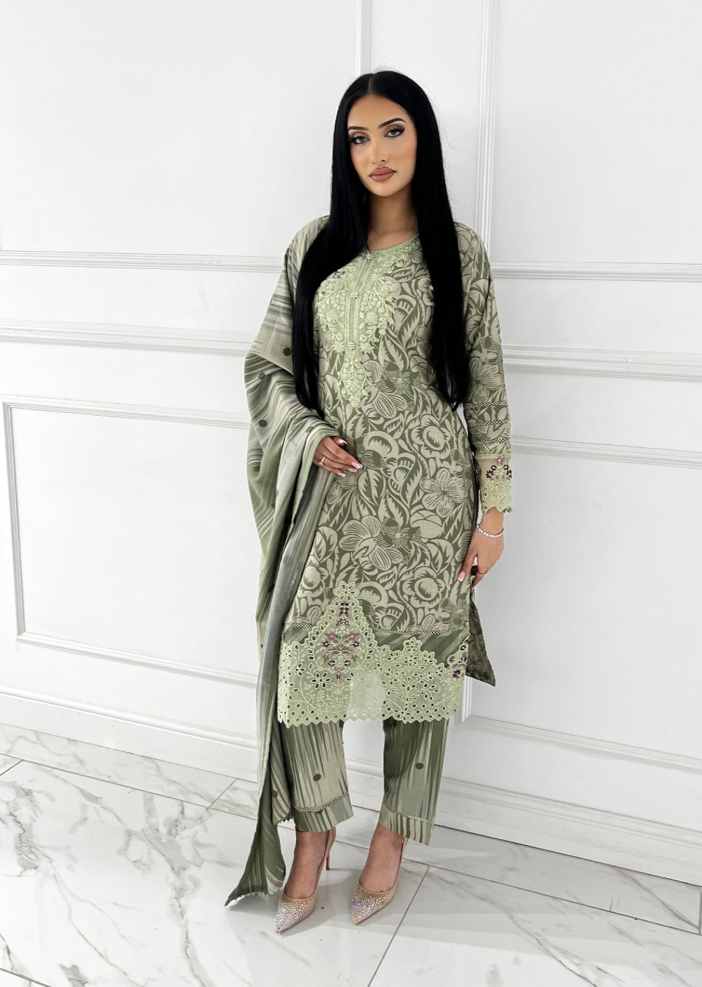 MDNA-27 - Readymade Embroidered Dhanak Outfit - Memsaab Online