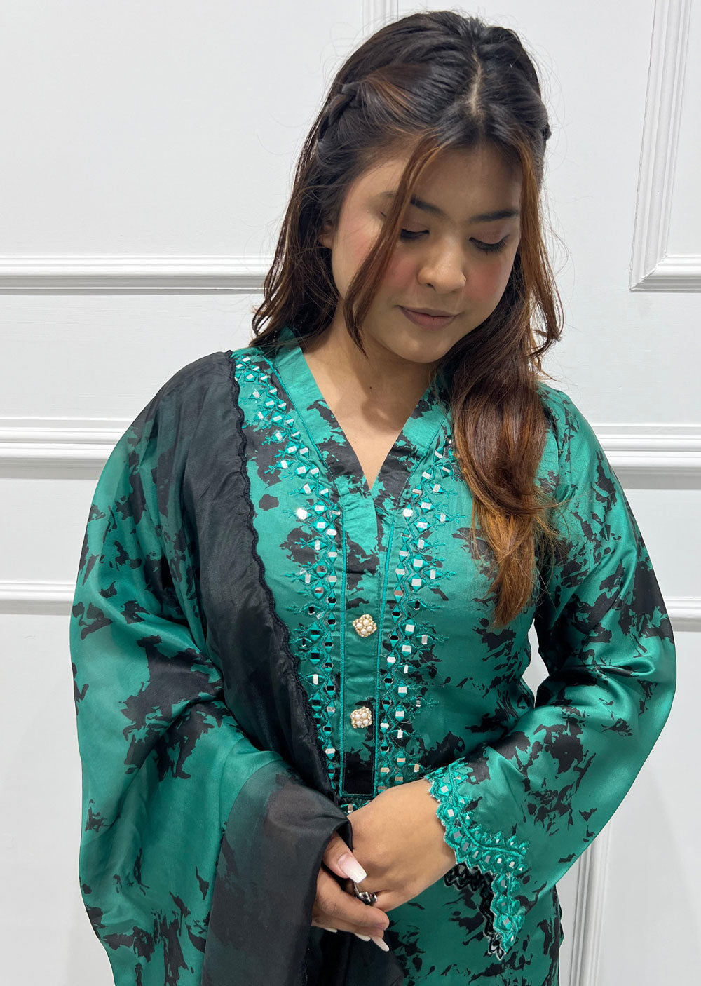 RGZ3002 Readymade Green Hania Silk Outfit - Memsaab Online
