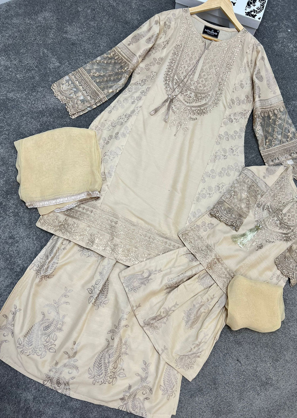 HK181 Bekhud Readymade Gold Linen Mother & Daughter Suit - Memsaab Online