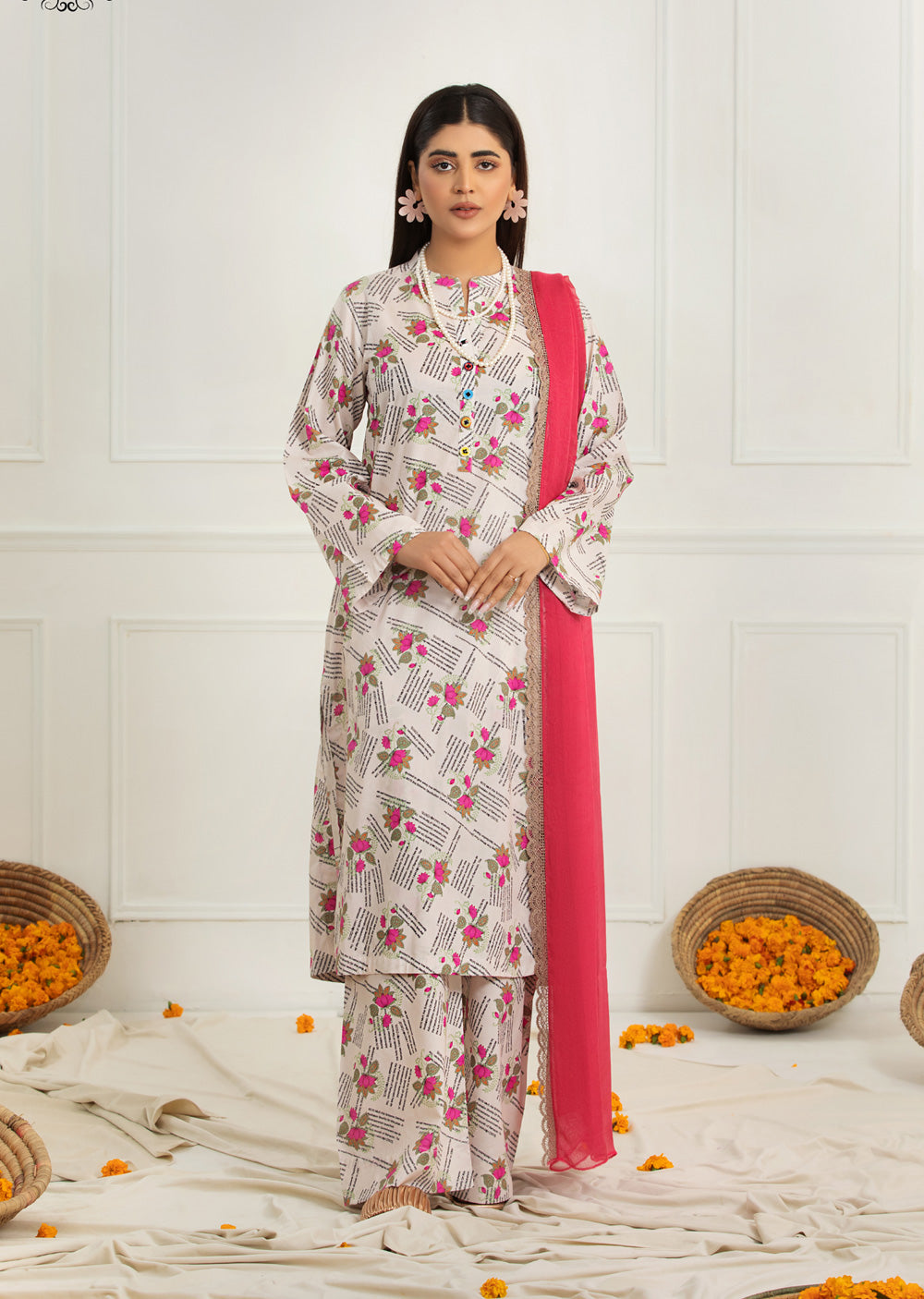 HSS-204 - Readymade Heeras linen Suit - Memsaab Online