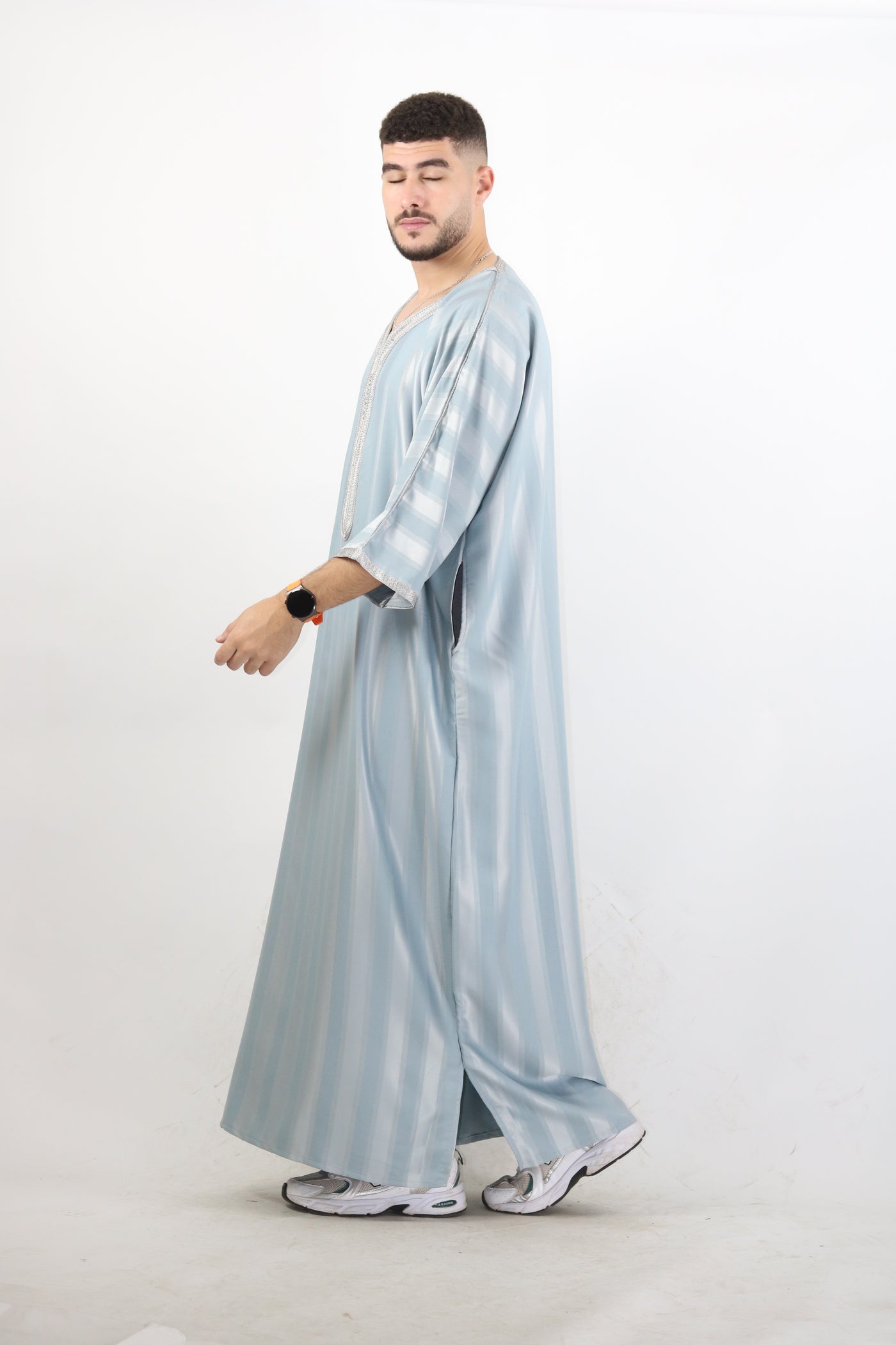 MRC103 Moroccan Embroidered Thobe - Memsaab Online