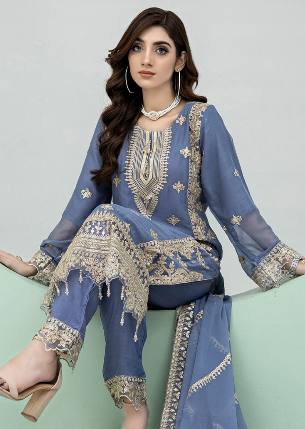 RGZ4020 Readymade Grey Chiffon suit - Memsaab Online