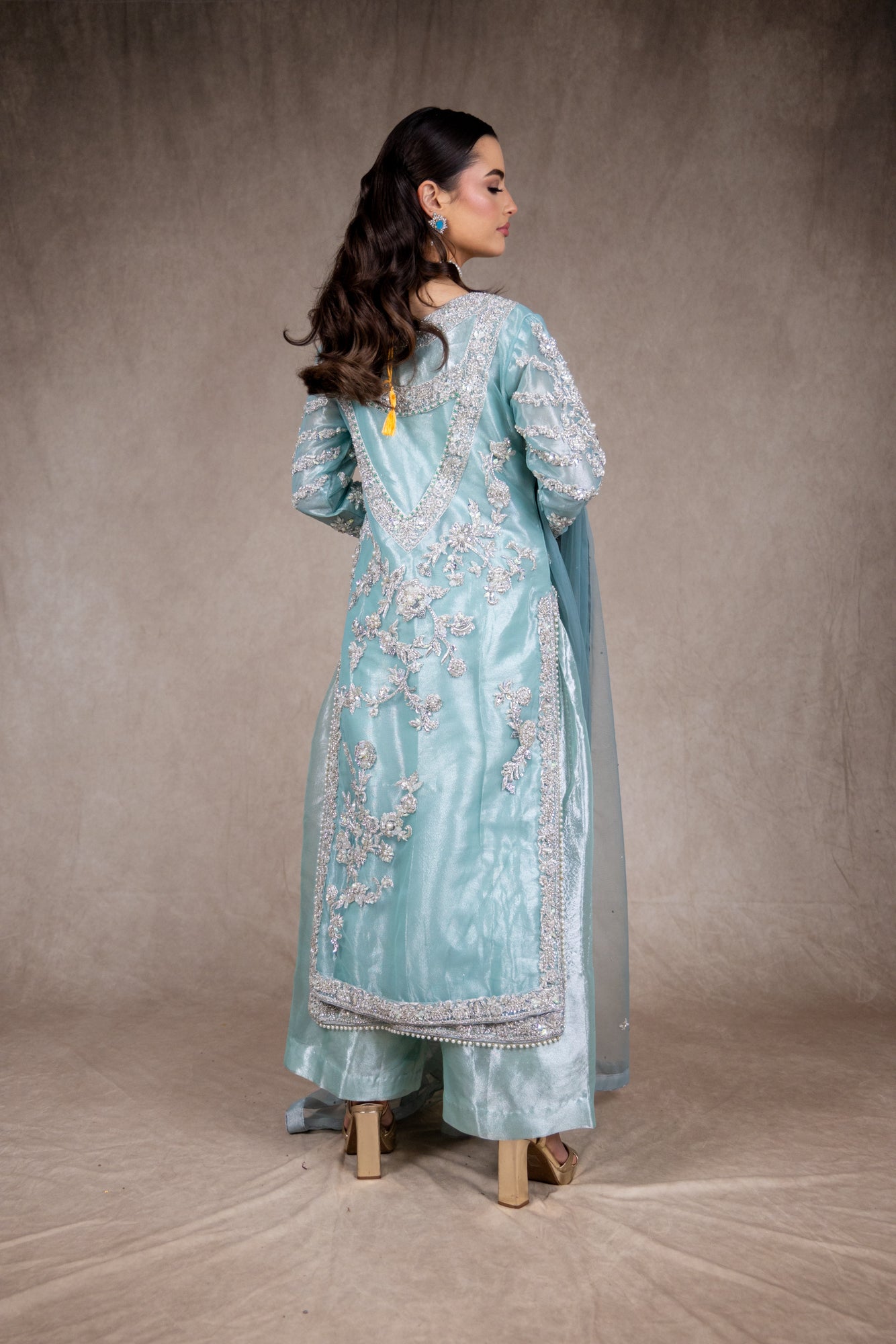 SRB2606 - ANOOSHAY - Sehrish B Formals - Memsaab Online