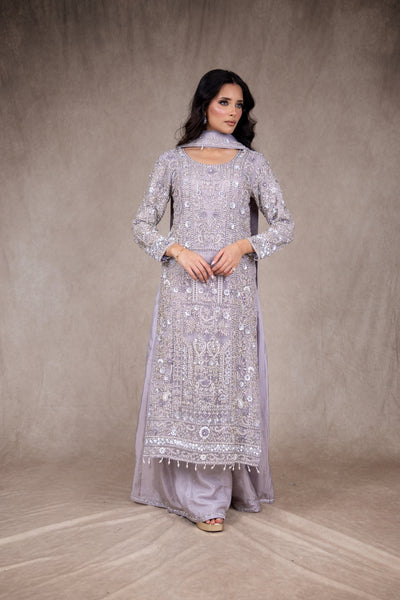 SRB2604 Mahnoor Sehrish B Formals