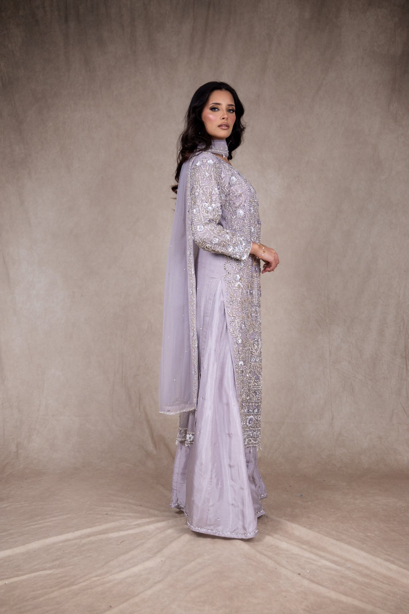 SRB2604 Mahnoor Sehrish B Formals