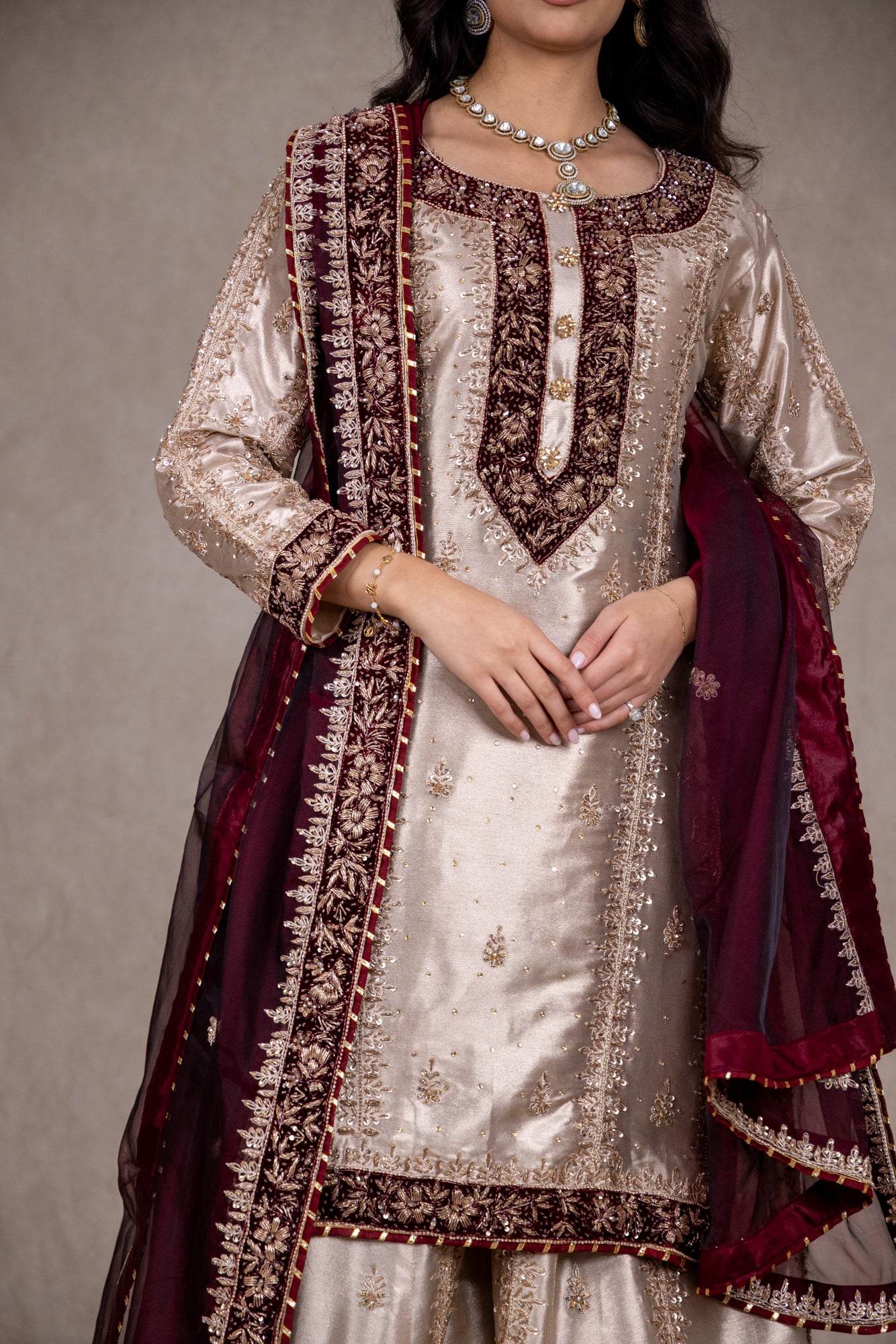 SRB2617 - Ilyana -  Sehrish B Formals