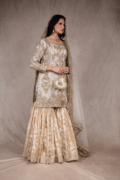 SRB2625 - Ivory -  Sehrish B Formals