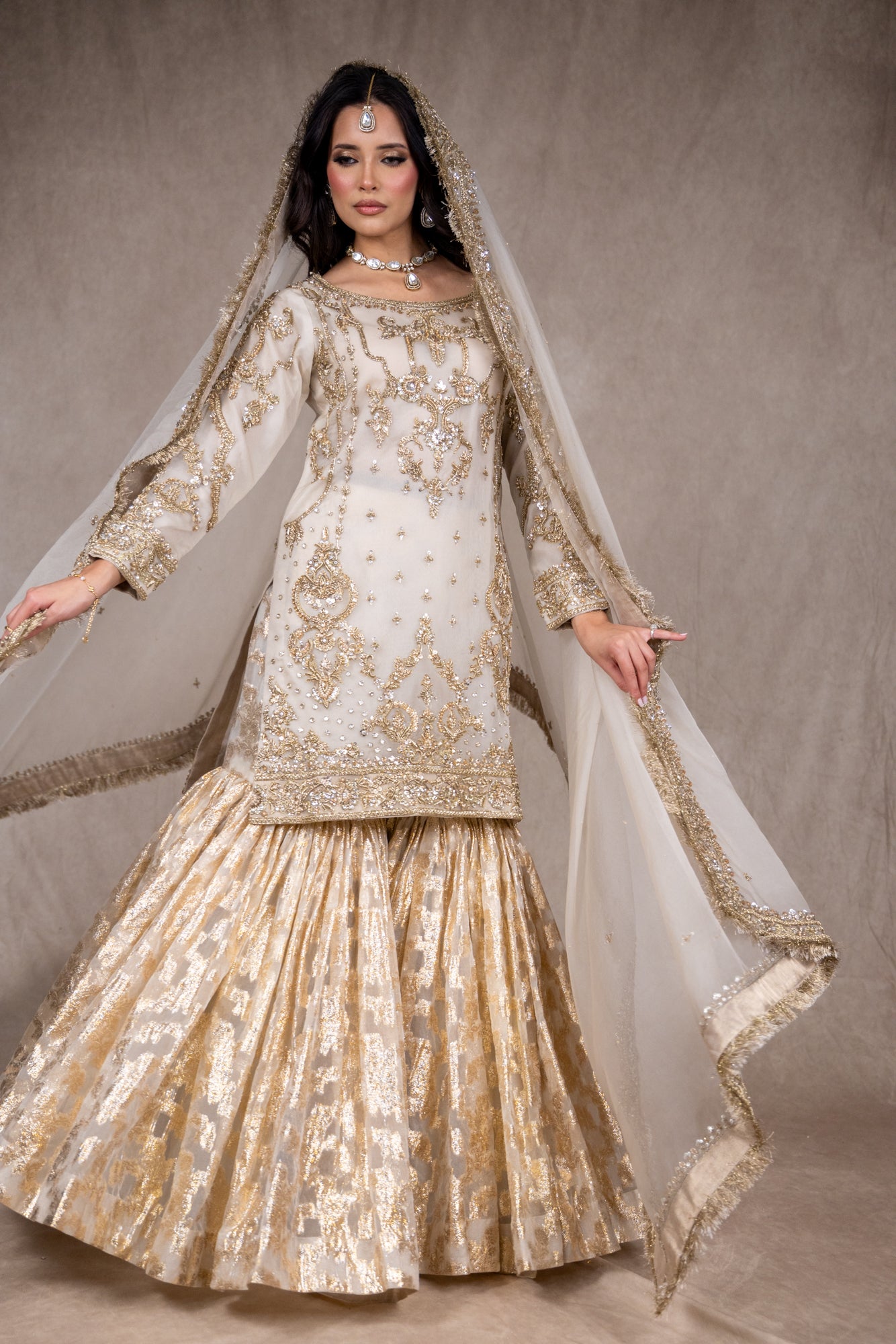 SRB2625 - Ivory -  Sehrish B Formals