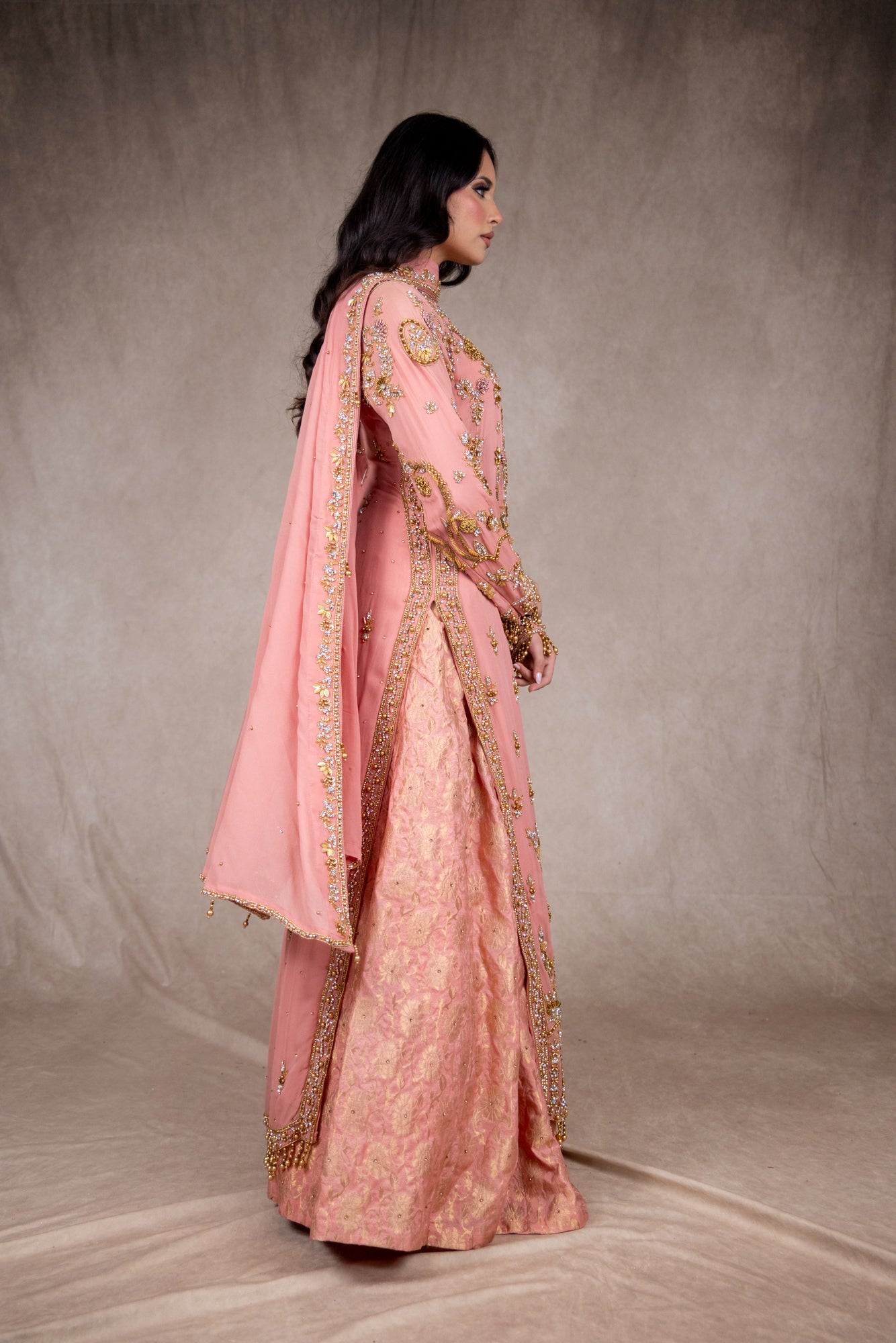 SRB2633 - Asma -  Sehrish B Formals