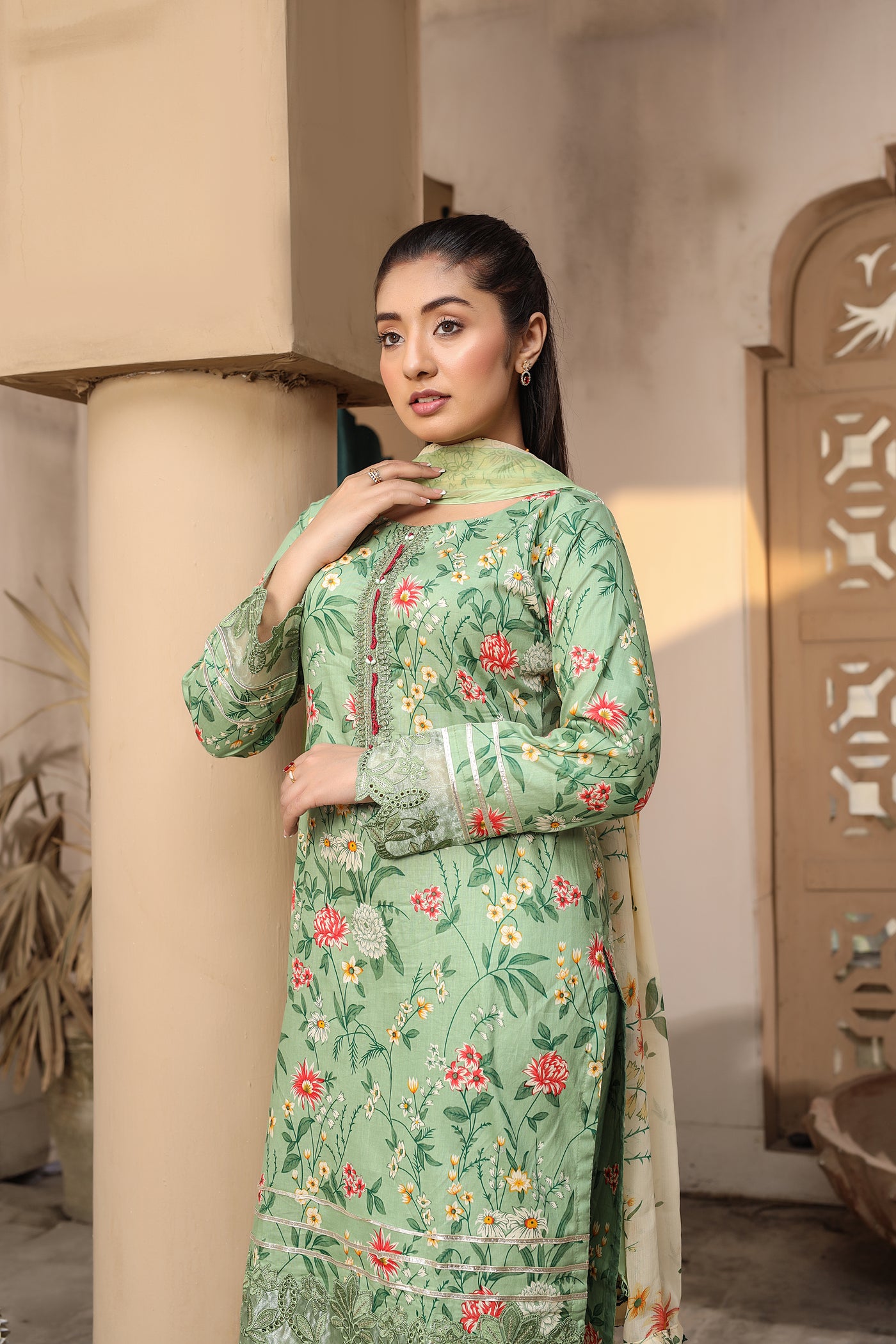 MDNA-15 - Green Embroidered Lawn Outfit - Memsaab Online