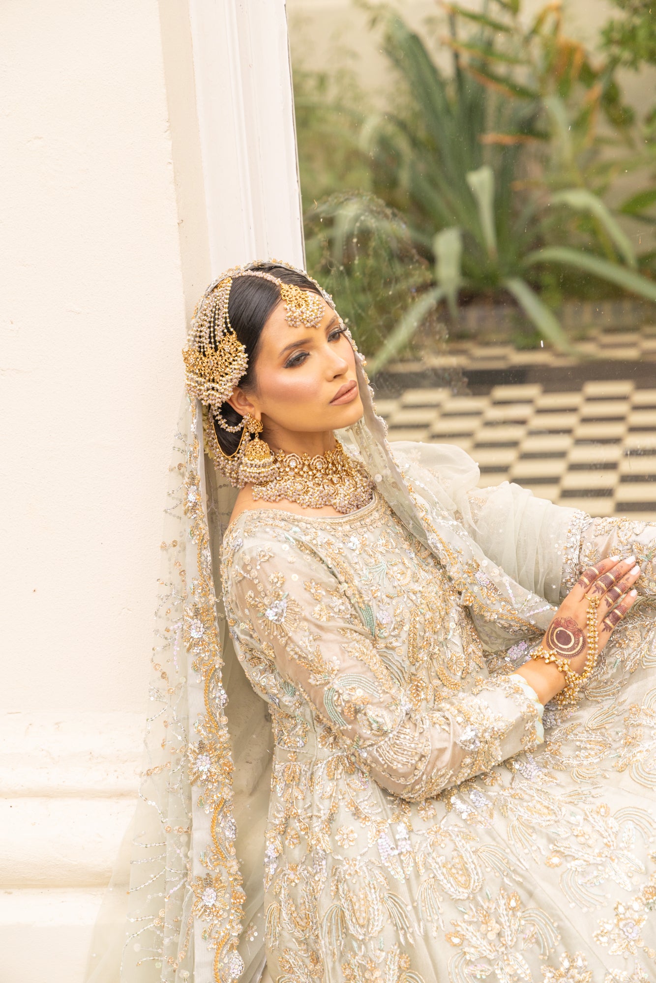 SRB2508 - Bridal Farshi Lengha (Copy) (Copy) (Copy) - Memsaab Online